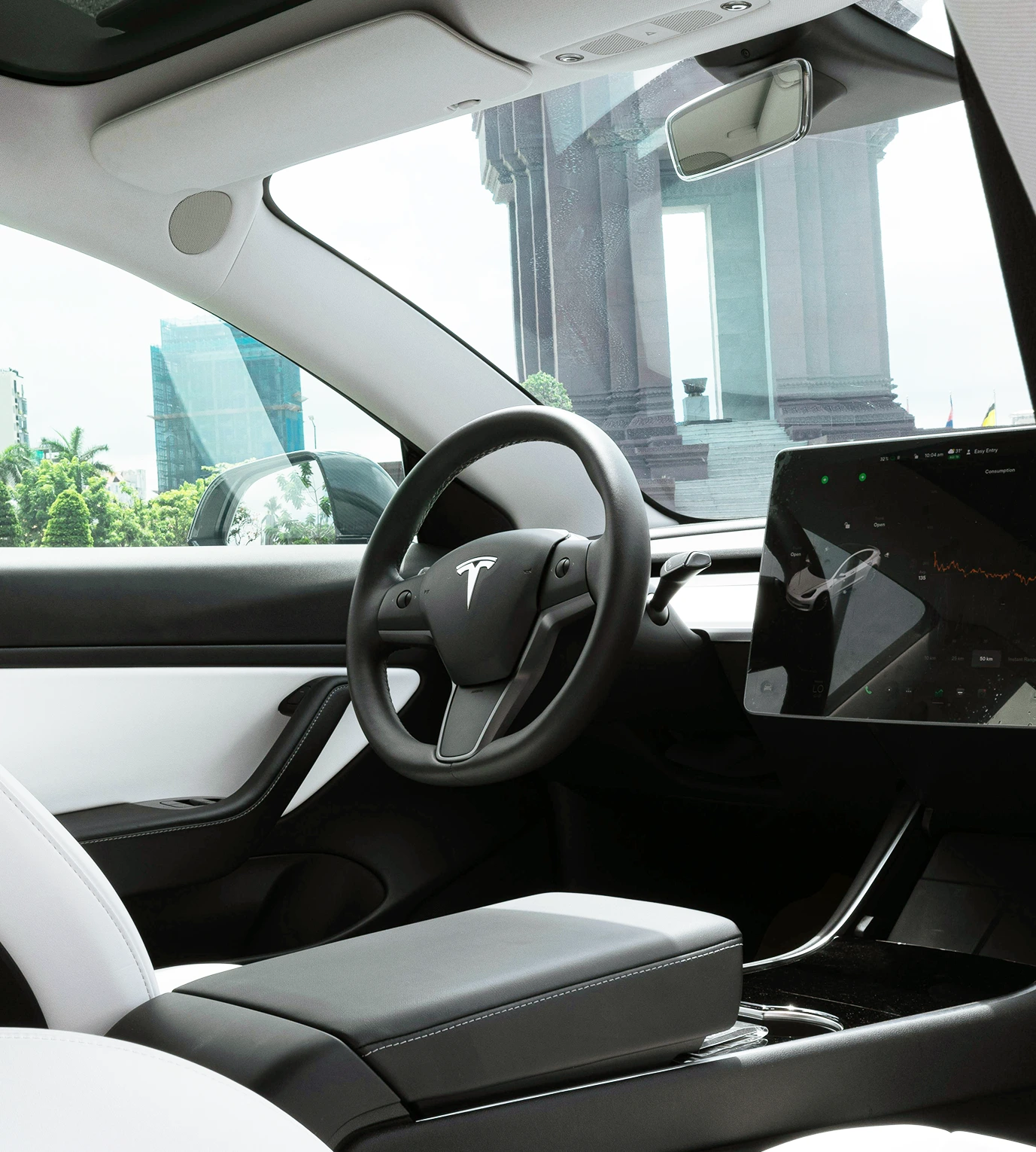 Tesla 租車推薦